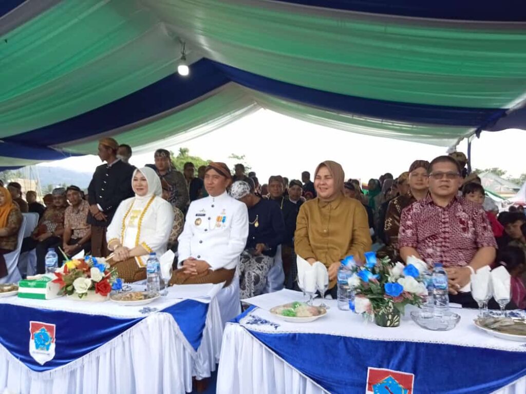 Bupati Sachrul Bersama Ketua TP PKK Hadiri Festival Budaya Jawa 2 IMG 20220619 WA0057