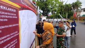 Wali Kota Tatong Bara saat sambutan pada kegiatan Kirab Pemilu Tahun 2024