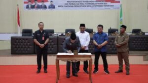 DPRD Kotamobagu Gelar Paripurna Penutupan dan Pembukaan Masa Sidang Tahun 2023 dan 2024
