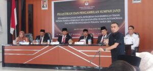 KPU Kotamobagu Lantik 20 PPK Pilkada 2024