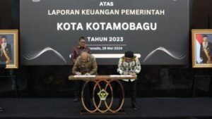 Wakil Ketua DPRD Kotamobagu Hadiri Penyerahan LHP 2023 di Kantor BPK RI Perwakilan Sulut