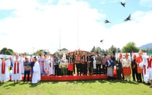 Wagub Steven Kandouw dan Wali Kota Asripan Nani Hadiri Perayaan 120 Tahun Pekabaran Injil GMIBM